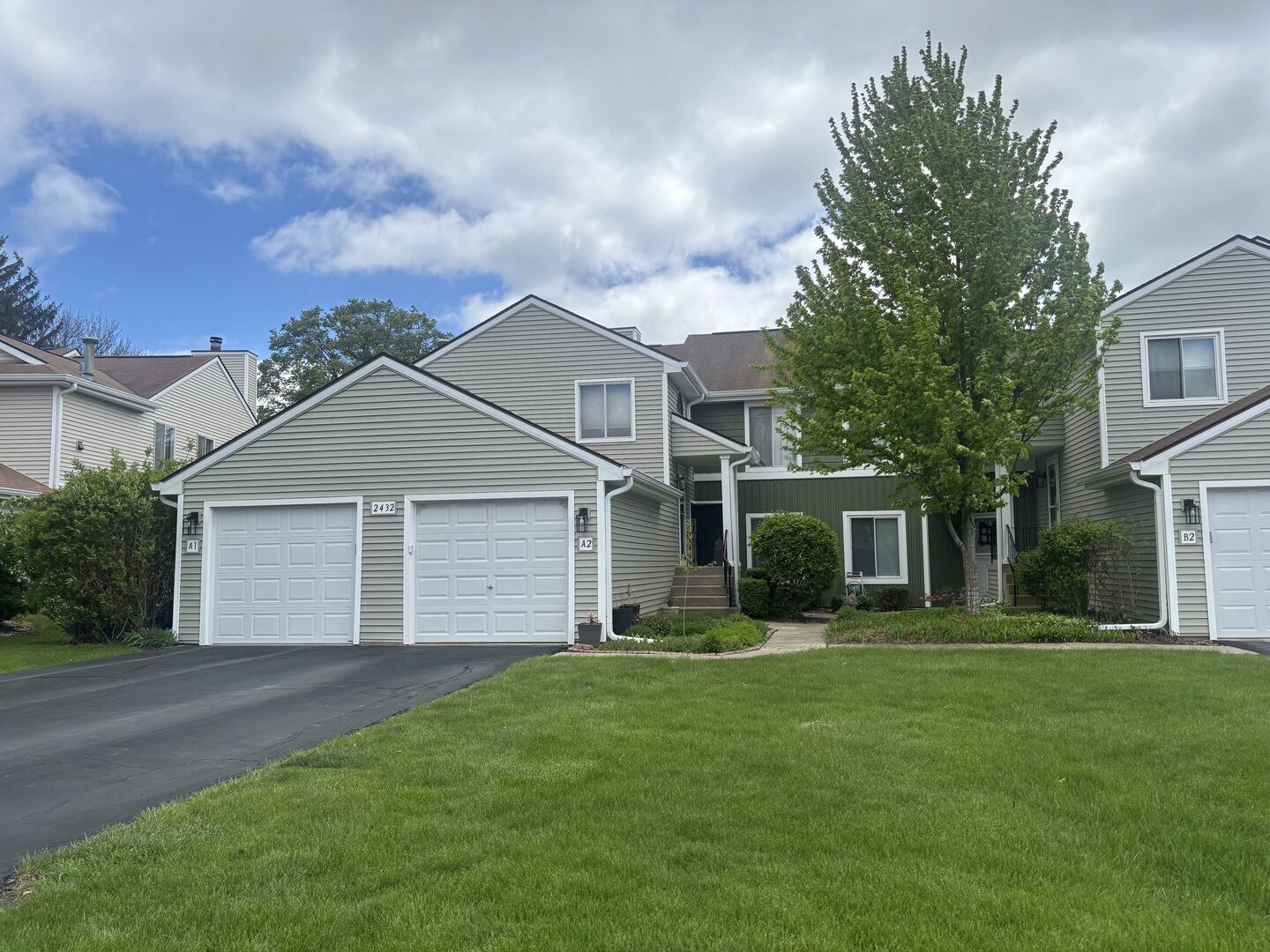 Property Photo:  2432 Salem Court A-2  IL 60517 