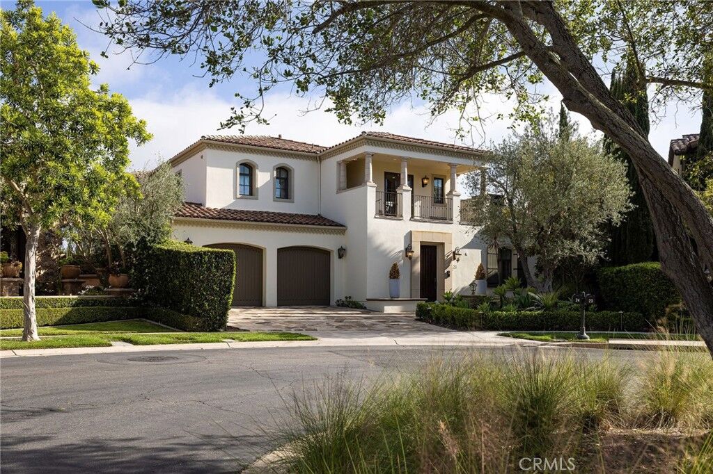 Property Photo:  24 Morning Light  CA 92657 