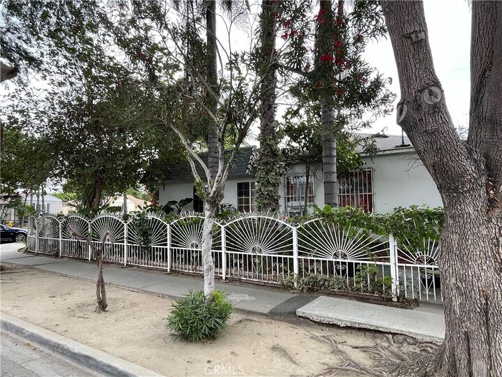 Property Photo:  11266 Cornish  CA 90262 