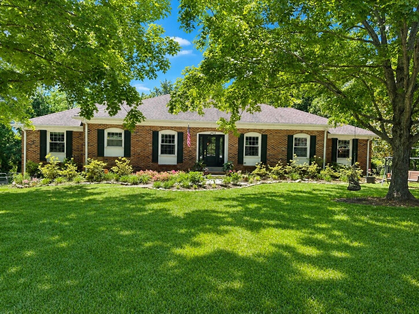Property Photo:  2824 Scenic Dr  TN 37043 