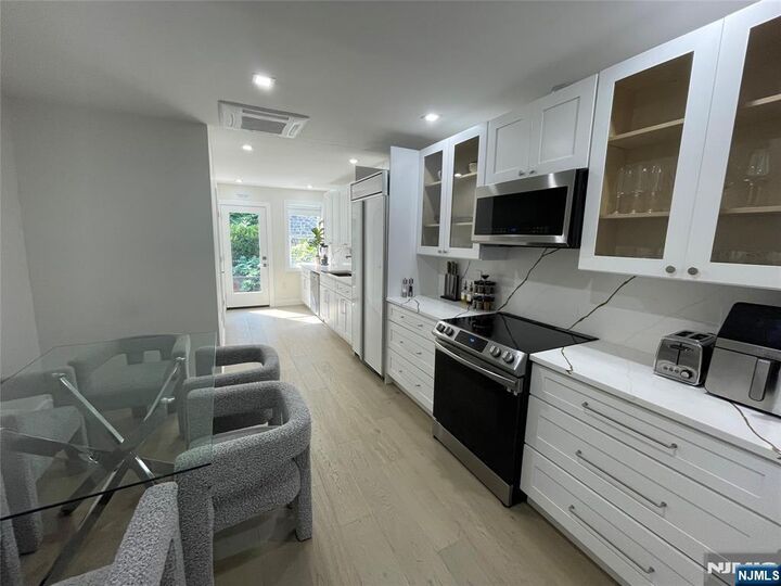 Property Photo:  268 Old River Road 2A  NJ 07020 