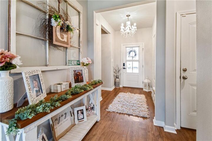 Property Photo:  664 Lakeshore Village Drive  LA 70461 