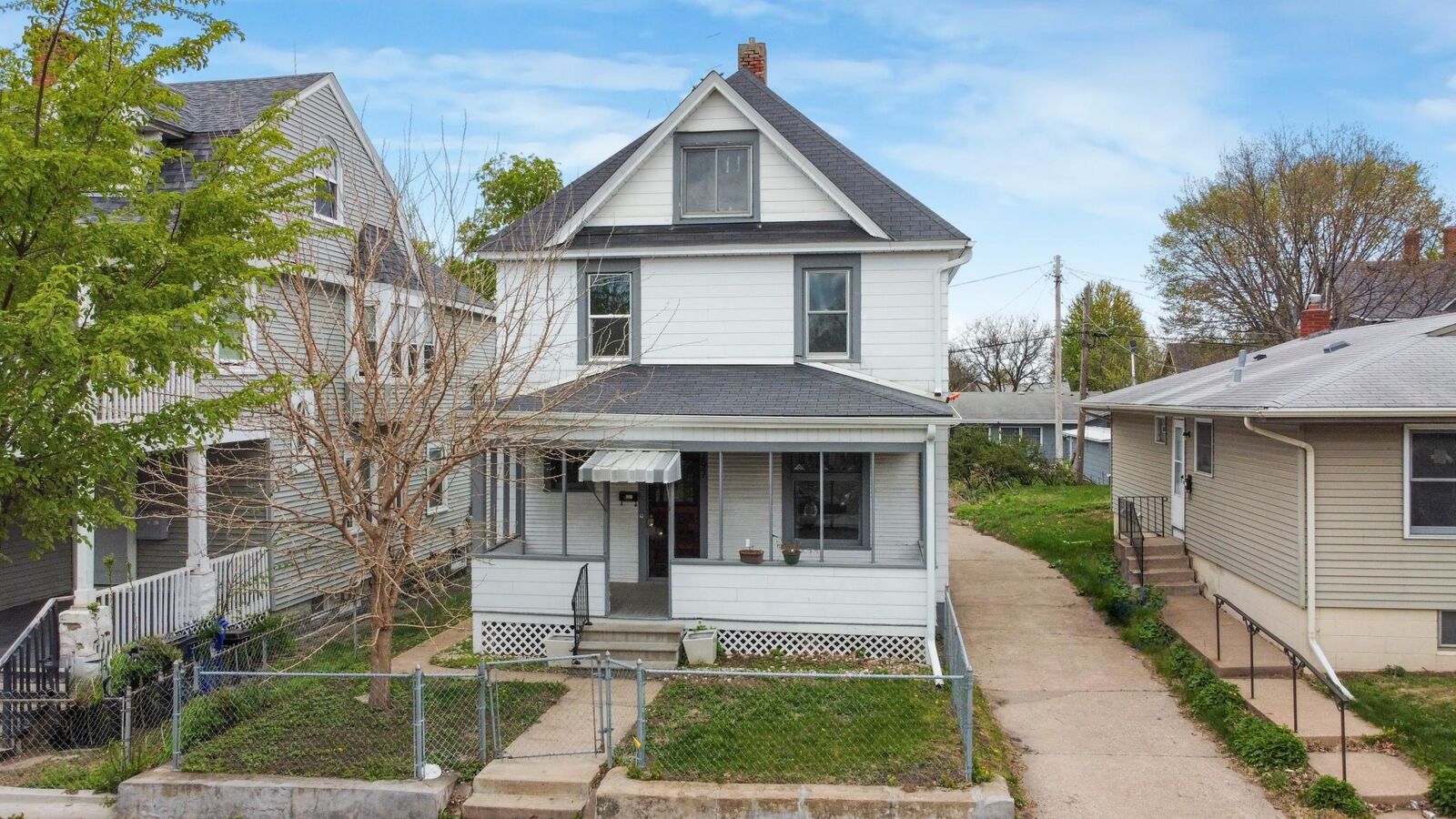 Property Photo: 797 Iglehart Avenue MN 55104