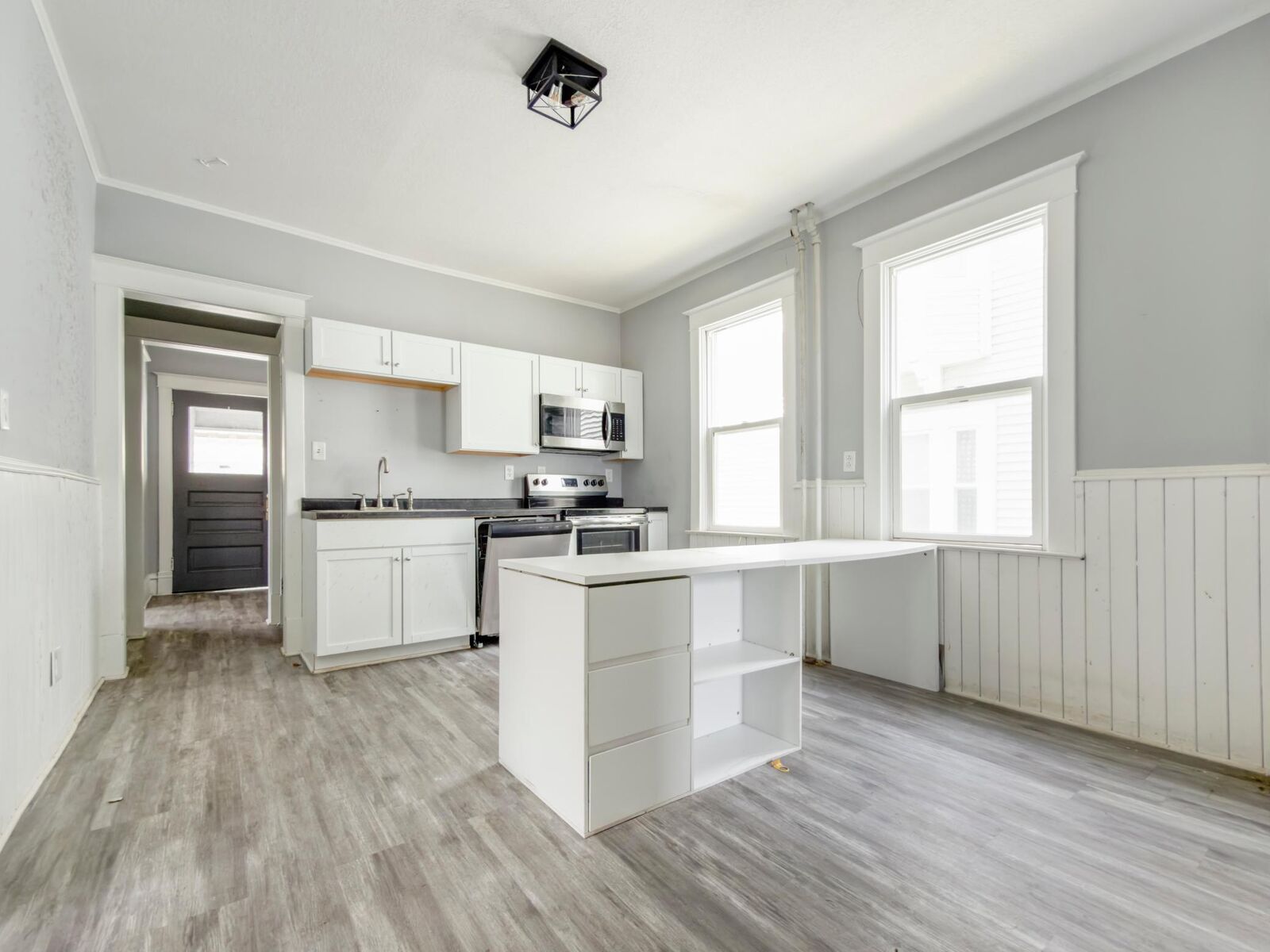 Property Photo: 797 Iglehart Avenue MN 55104