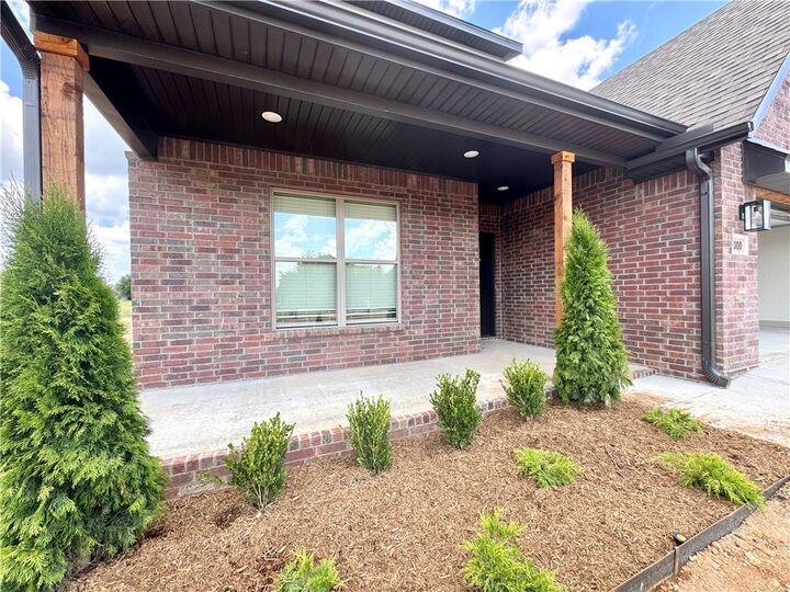 Property Photo:  3000 SW Little Elm Loop  AR 72713 