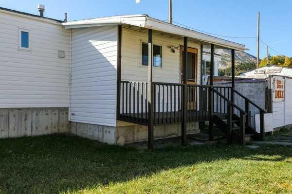 Property Photo: 22720, 22718 8 Avenue AB T0K 1C0