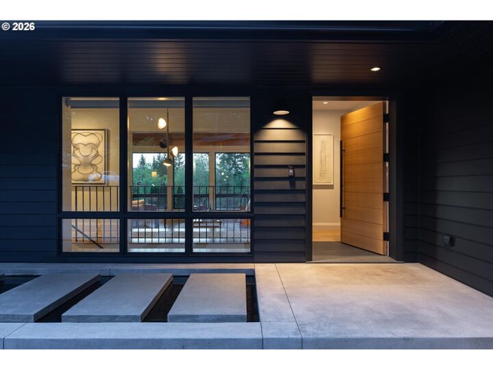 Property Photo: 2627 Park Rd OR 97034