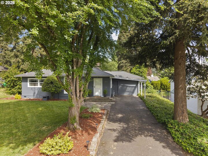 Property Photo:  2860 SW 121st Ave  OR 97005 