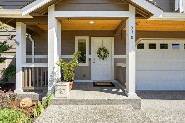 Property Photo: 310 Jeff Street WA 98274