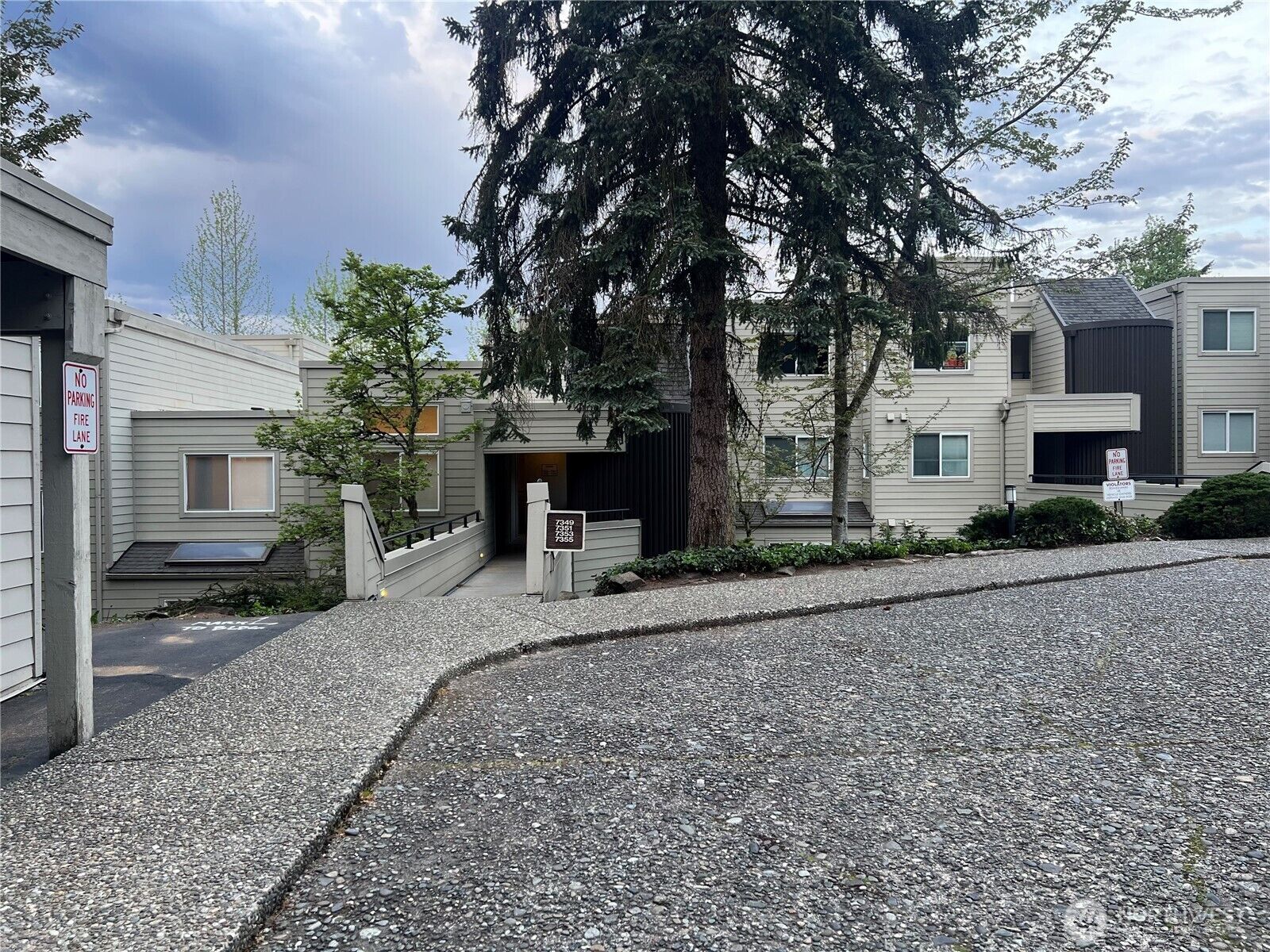 Property Photo: 7349 Old Redmond Rd 112 WA 98052