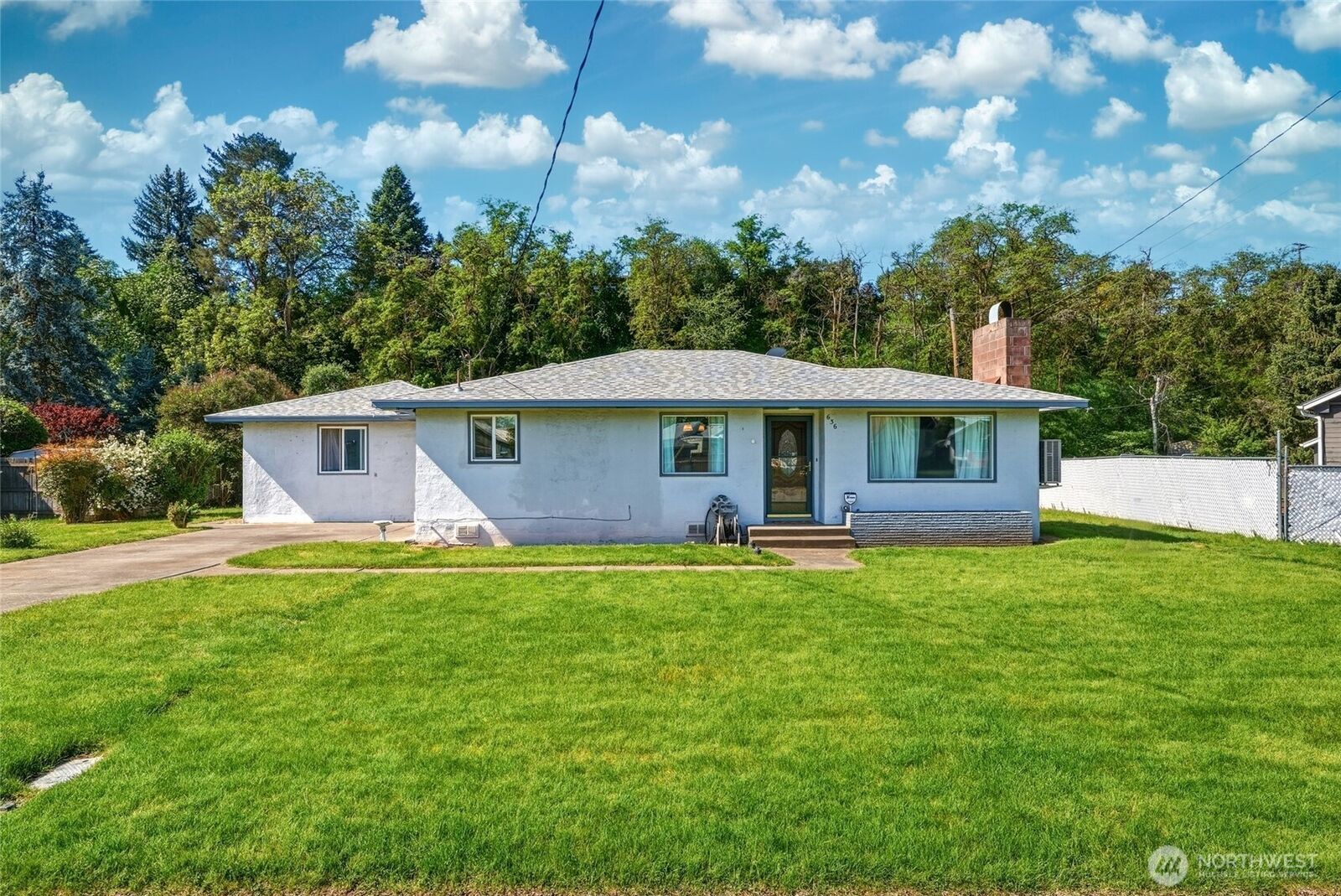 Property Photo:  636  Pierce Street  OR 97862 