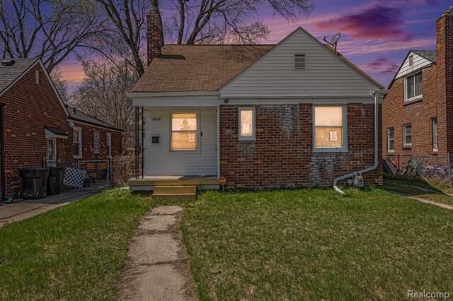 Property Photo:  19315 Annchester Road  MI 48219 