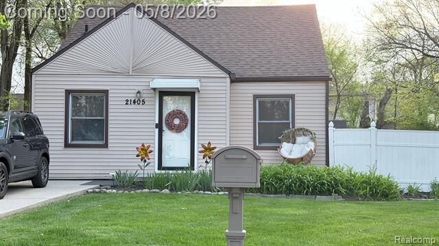 Property Photo:  21405 Indian Street  MI 48033 