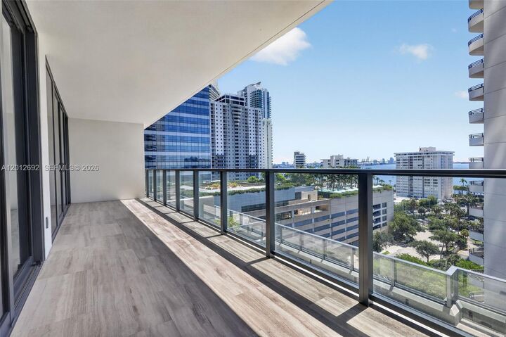 Property Photo: 1451 Brickell Ave 1002 FL 33131