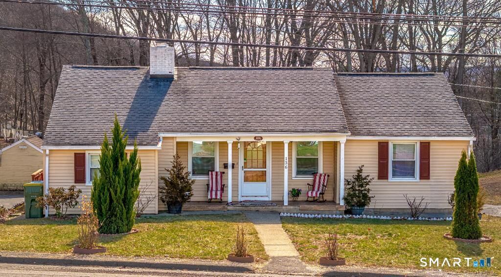 Property Photo:  136 Pearl Lake Road  CT 06706 