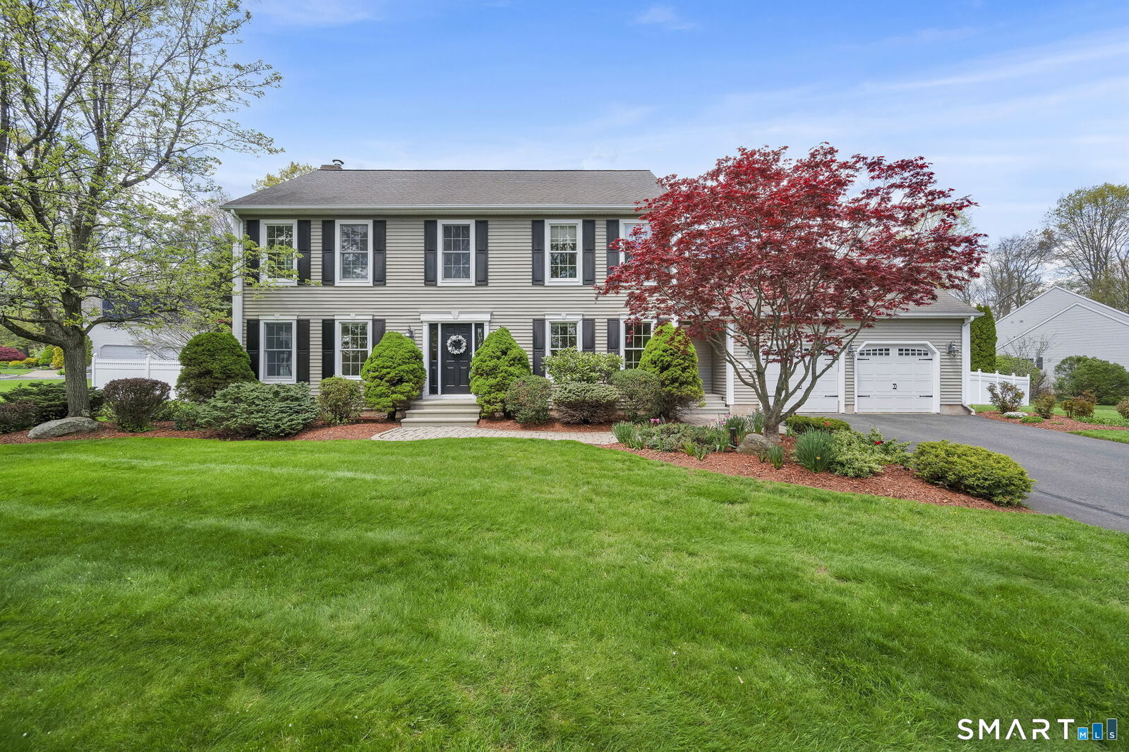 Property Photo:  75 Spinners Run  CT 06074 