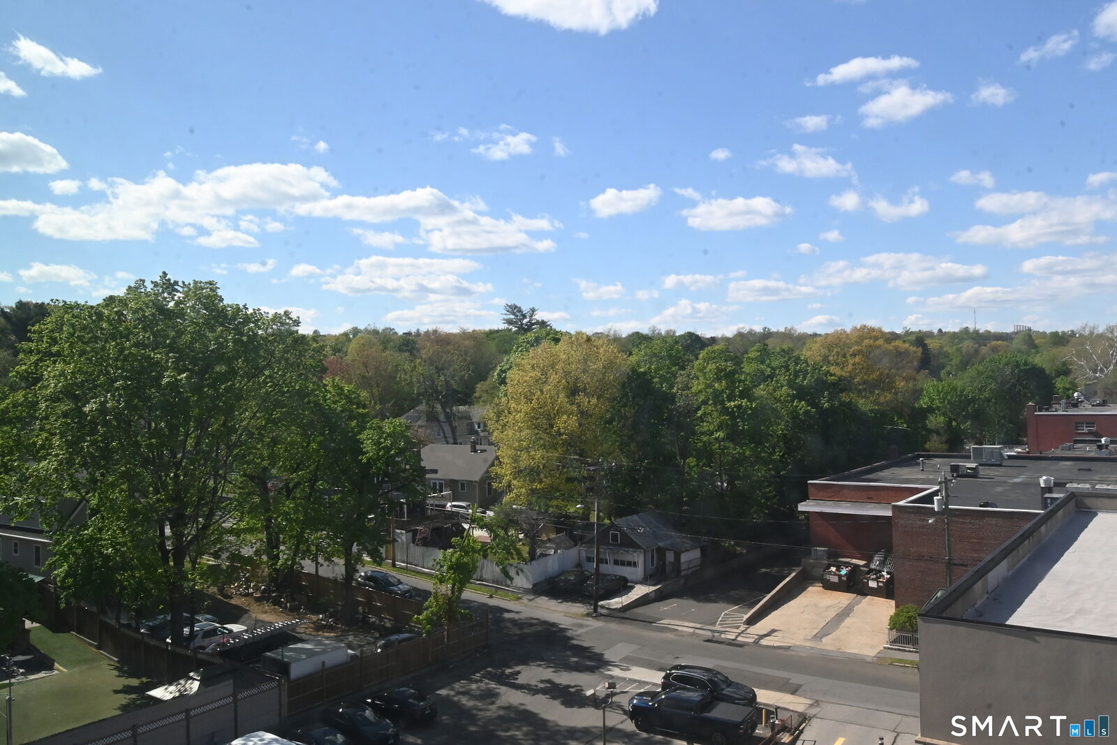 Property Photo:  27 Northill Street 6U  CT 06907 