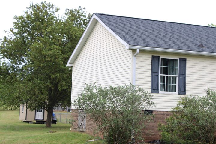 Property Photo:  830 River Rd  SC 29330 