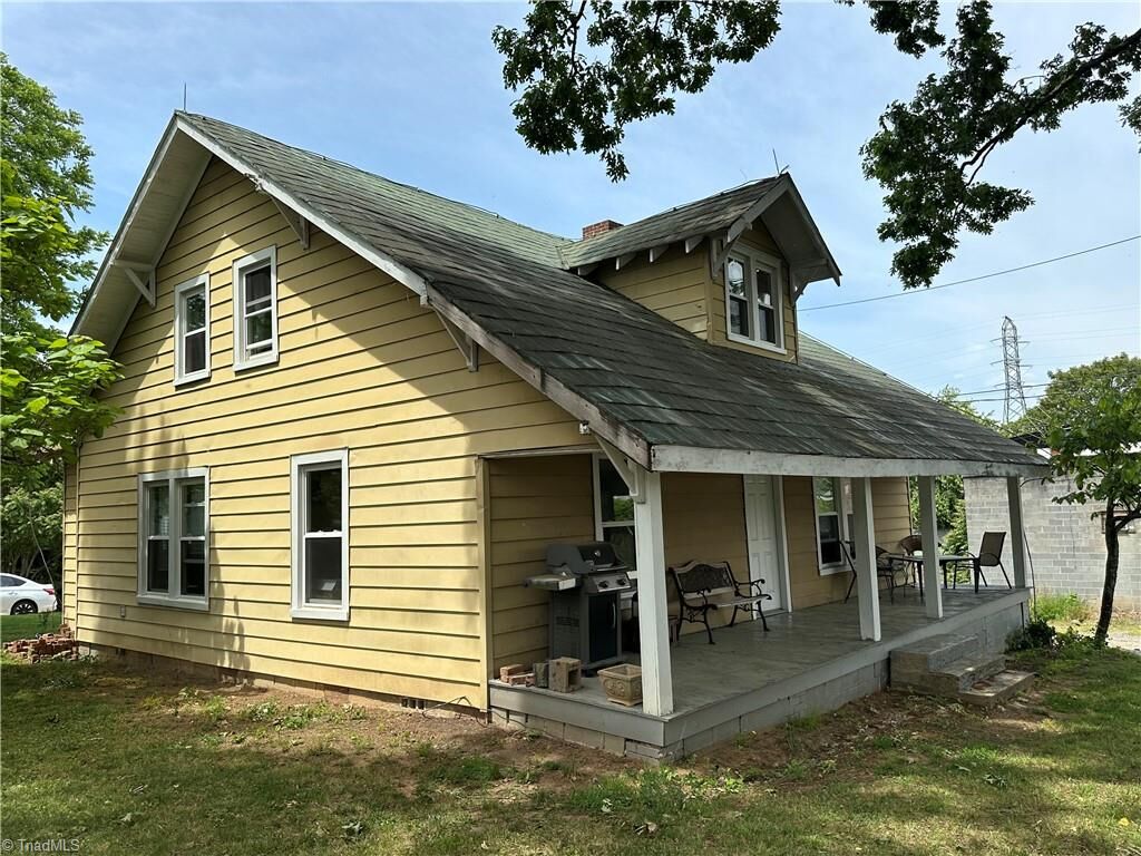 Property Photo:  5149 Boone Trail  NC 28651 