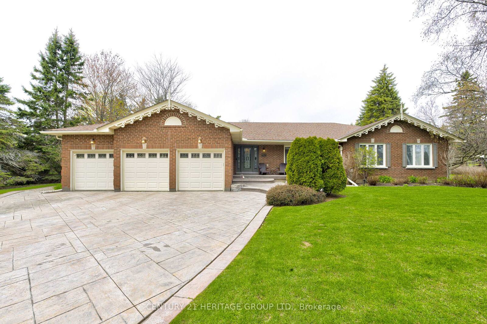 Property Photo: 287 Burns Boulevard ON L7B 1E1