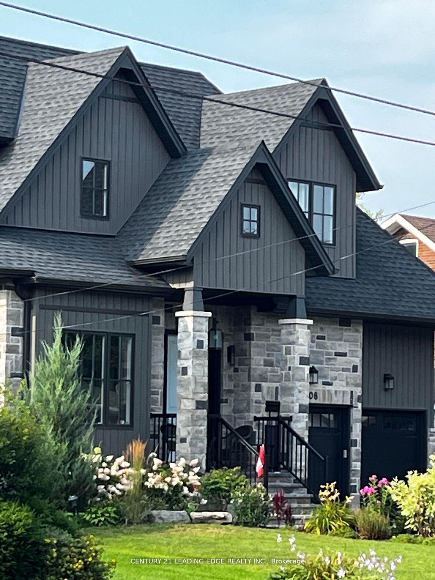 Property Photo:  108 Manitoba Street  ON L4A 4Y1 