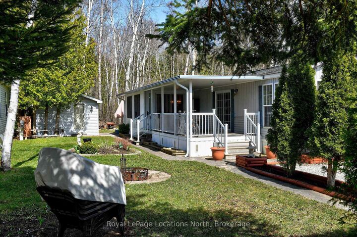 2 Wasaga Pines Lane E — photo 1