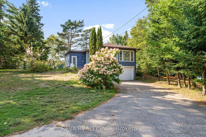 Property Photo: 32 Lake View Lane ON K0L 1M0