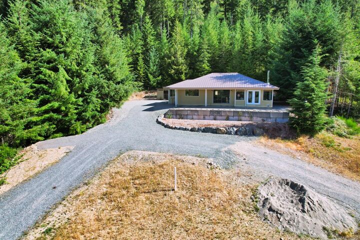 Property Photo: 9871 Youbou Rd BC V0R 3E1