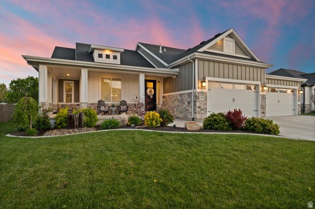 Property Photo:  2027 W Nicholas Farm Ln  UT 84095 