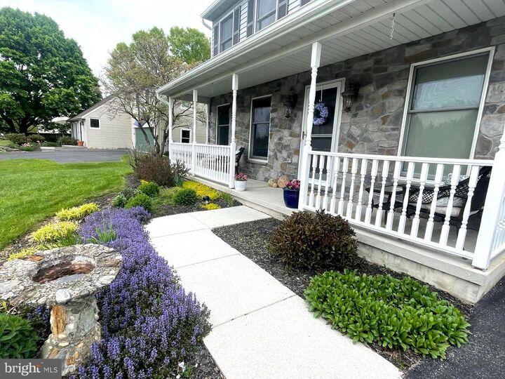 Property Photo:  215 Steffie Drive  PA 17347 