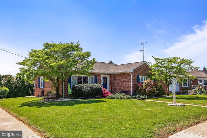 Property Photo:  226 Diller Road  PA 17331 