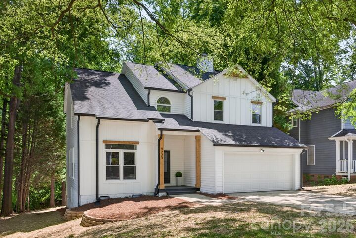 Property Photo:  9223 Pebble Creek Way  NC 28269 