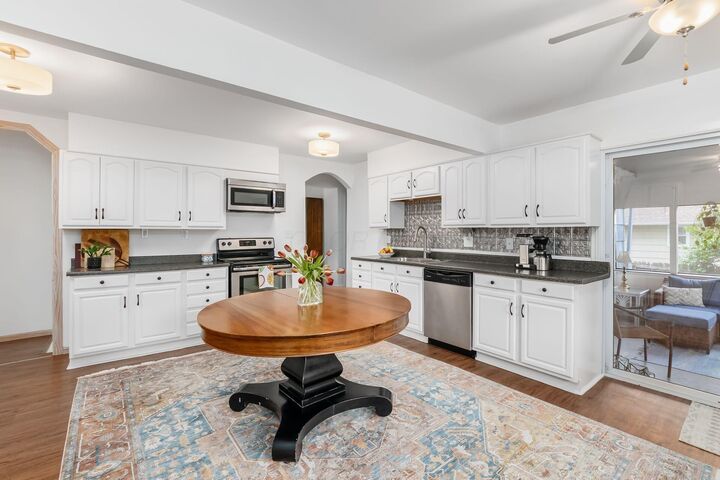 Property Photo:  375 Potawatomi Drive  OH 43081 