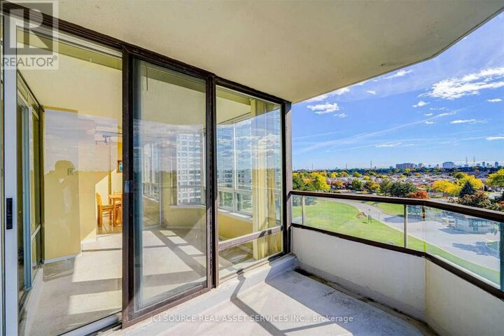 Property Photo:  330 Alton Towers Circle 611  ON M1V 5H3 