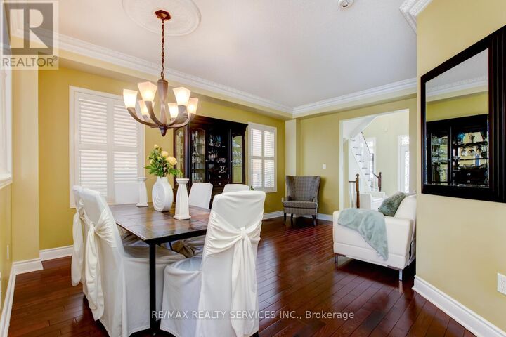 Property Photo:  47 Cape Dorset Crescent  ON L6R 3K9 