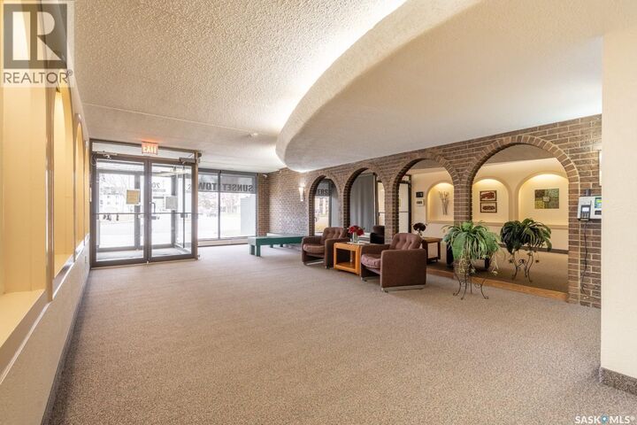 Property Photo:  504 20 Kleisinger Crescent  SK S4R 7M3 