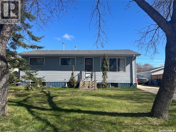 Property Photo:  260 Duncan Road  SK S4A 0A4 