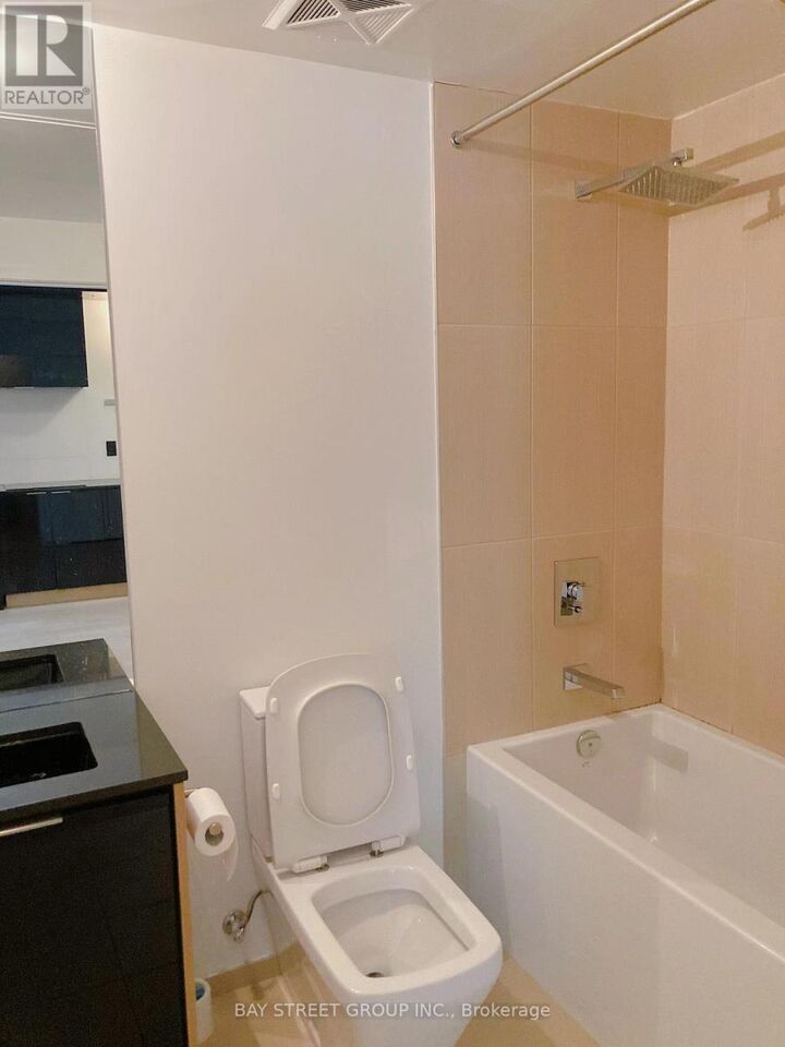 Property Photo:  70 Temperance Street 1510  ON M5H 0B1 