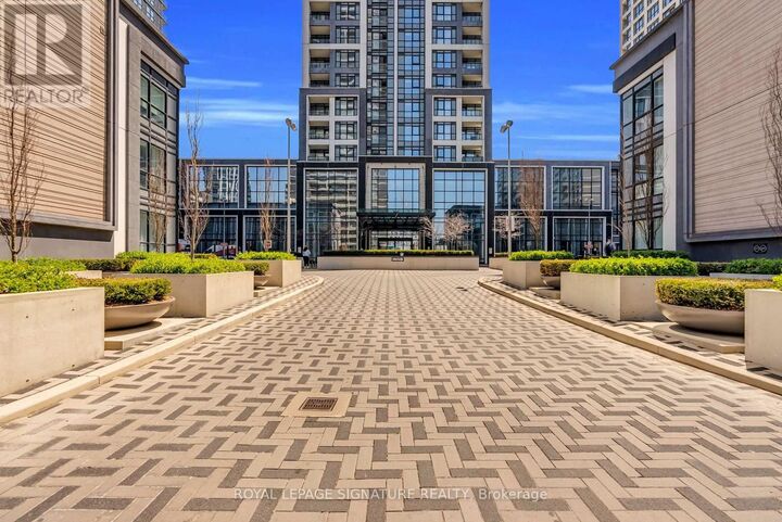 Property Photo:  7 Mabelle Avenue 708  ON M9A 4X7 