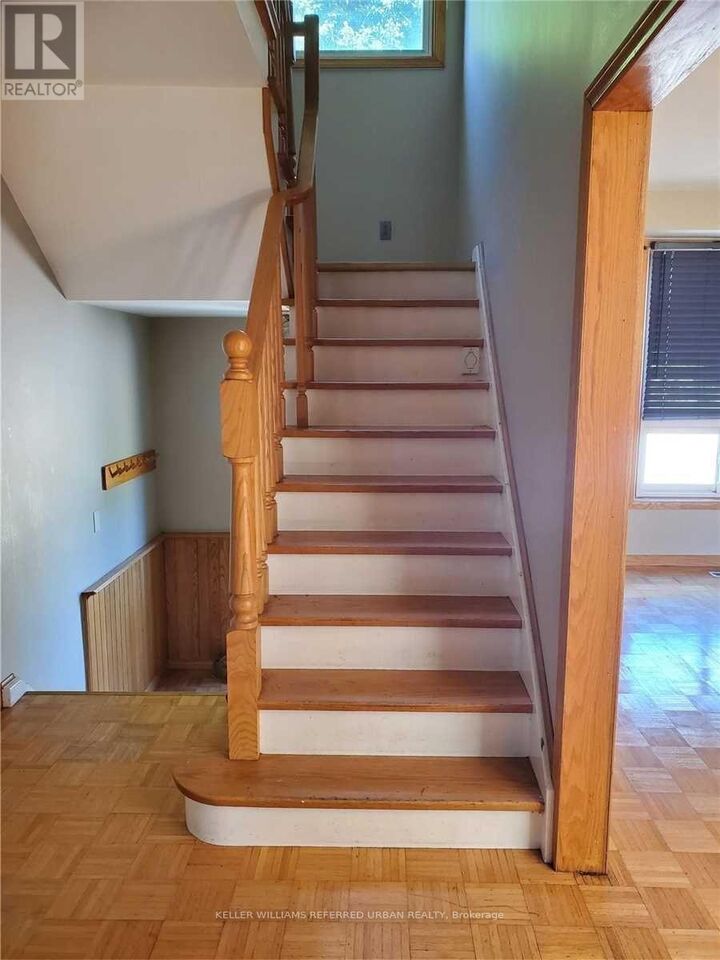 Property Photo:  598 Middlewoods Drive  ON N6G 1W8 