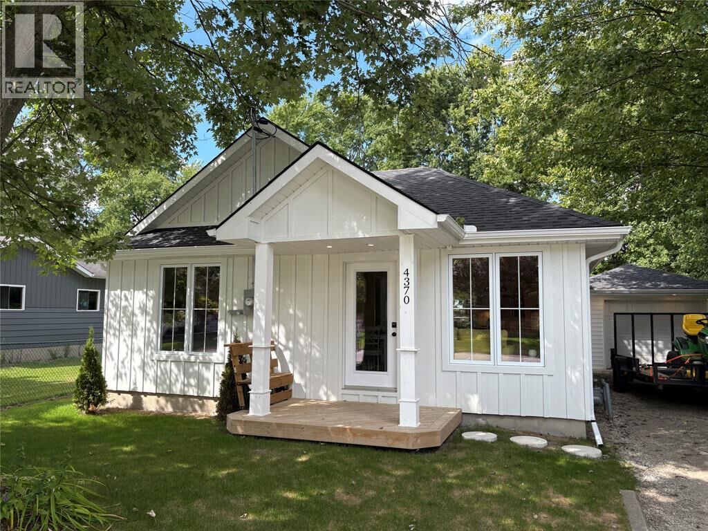 Property Photo:  4370 Fifth Street  ON N0N 1R0 