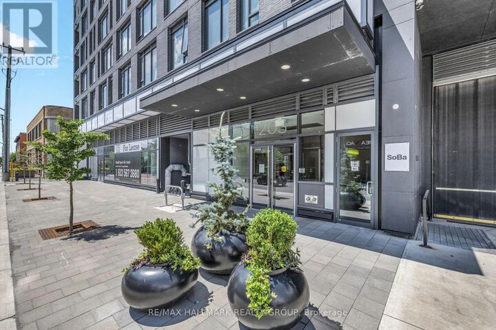 Property Photo:  203 Catherine Street 601  ON K2P 1J5 