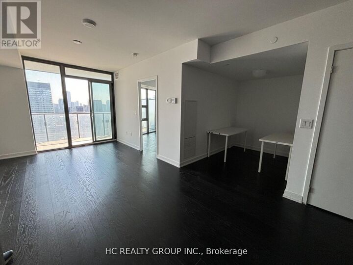 Property Photo:  11 Wellesley Street West 4204  ON M4Y 0G4 