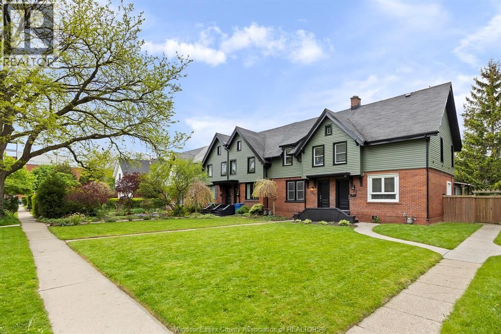 Property Photo:  1275 Monmouth  ON N8Y 3M2 