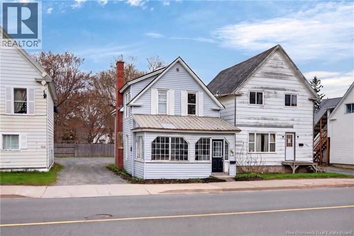 Property Photo:  707 Union Street  NB E3A 3N9 