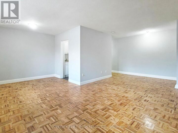Property Photo:  37 Peel Street 100  ON L4M 3L1 