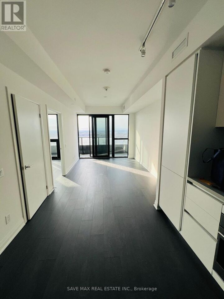 Property Photo:  4015 The Exchange 5208  ON L5B 0N9 