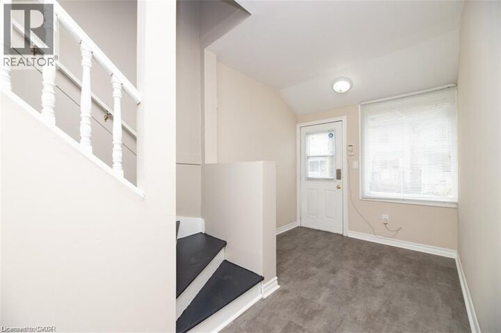Property Photo:  20 Harvey Street  ON L8L 2L8 