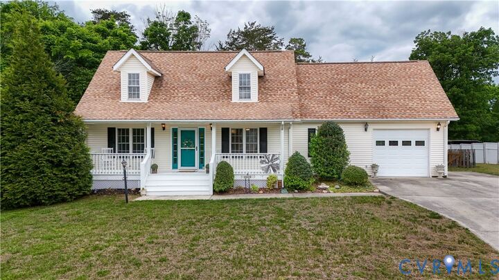 Property Photo:  1505 Fourth Ave Extension  VA 23901 