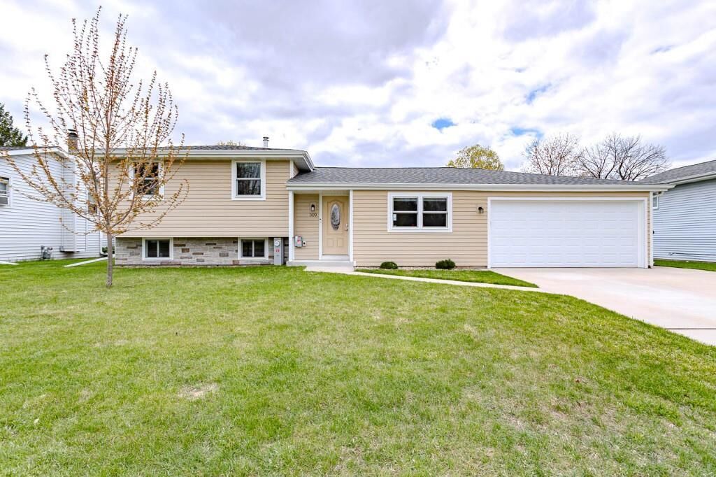 Property Photo:  309 Hanz Street  WI 54476 